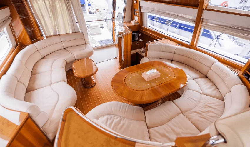 wazhir.com yacht rental dubai