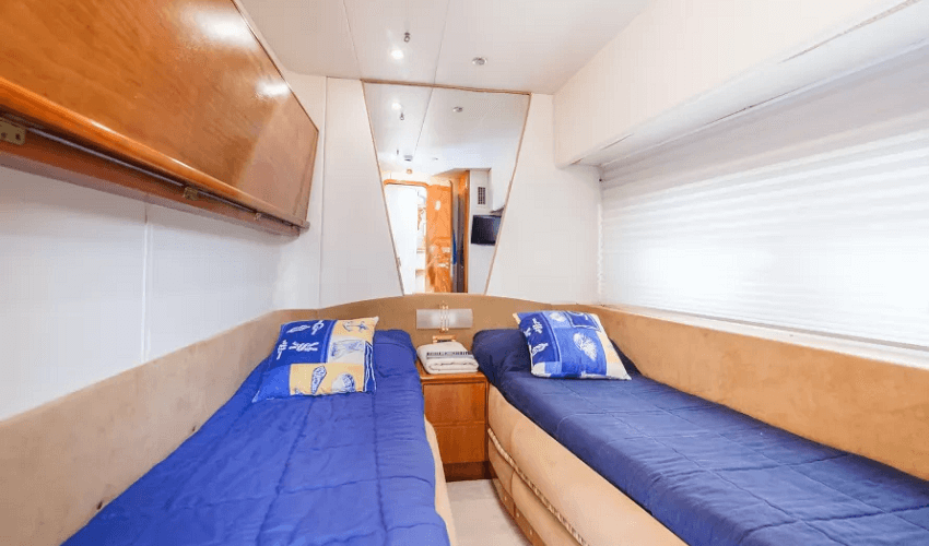 wazhir.com yacht rental dubai