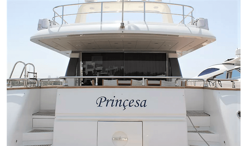 wazhir.com yacht rental dubai