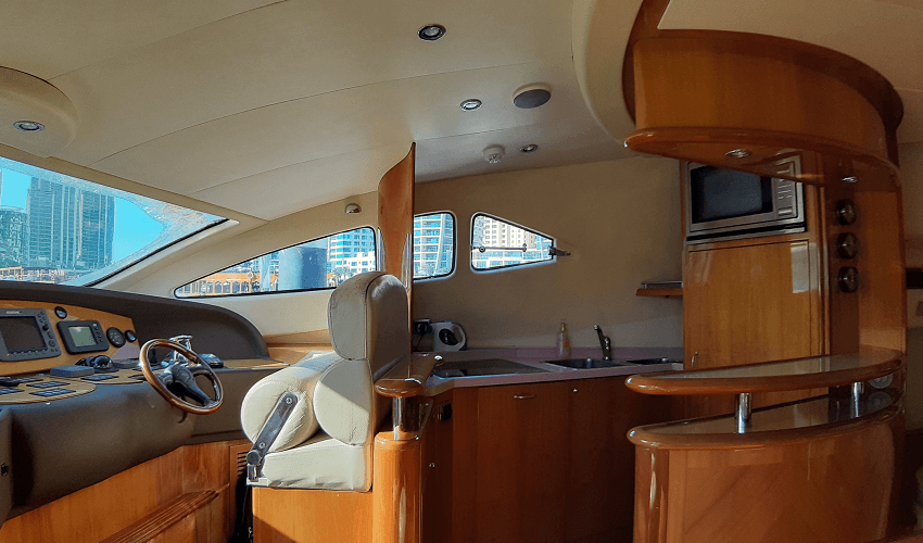 wazhir.com yacht rental dubai