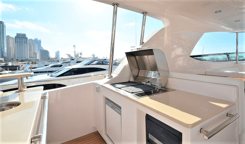 wazhir.com yacht rental dubai