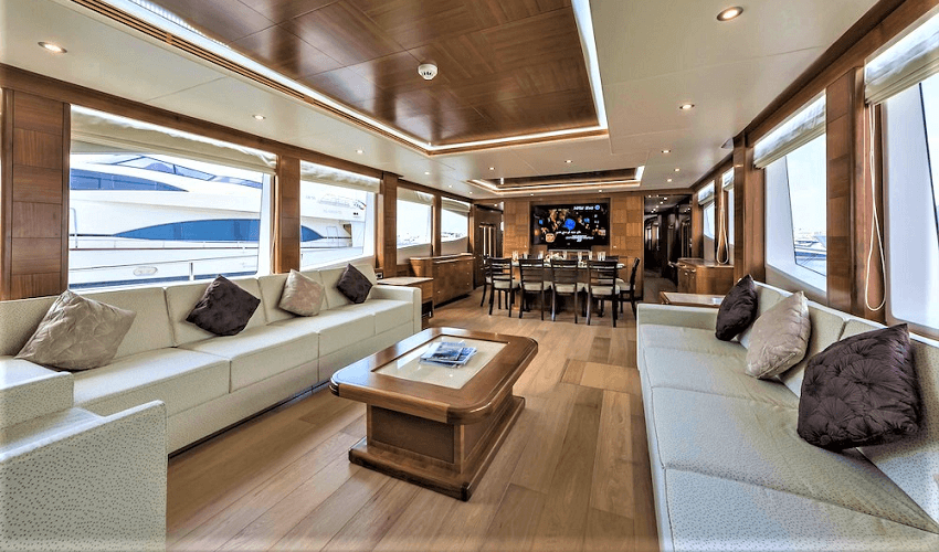 wazhir.com yacht rental dubai