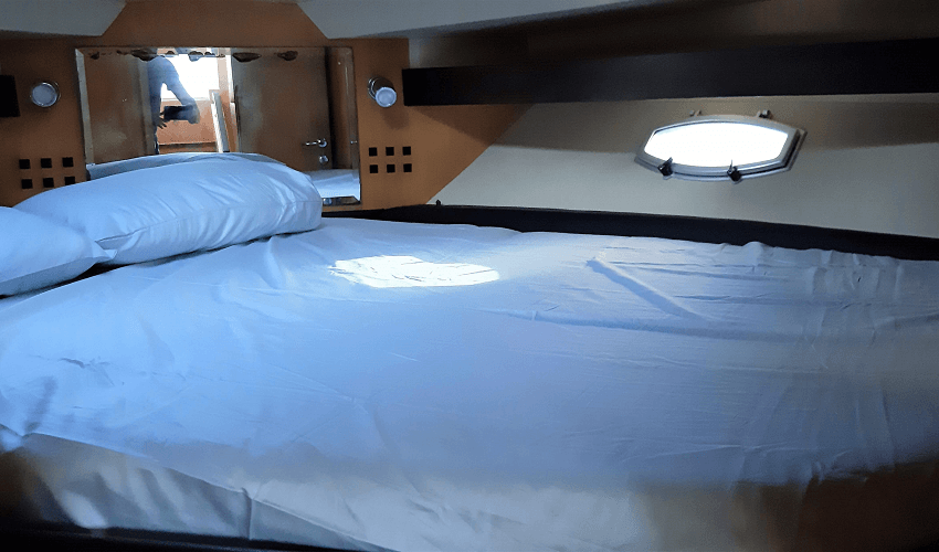 wazhir.com yacht rental dubai