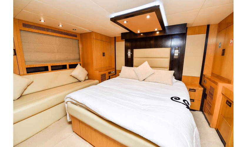 wazhir.com yacht rental dubai