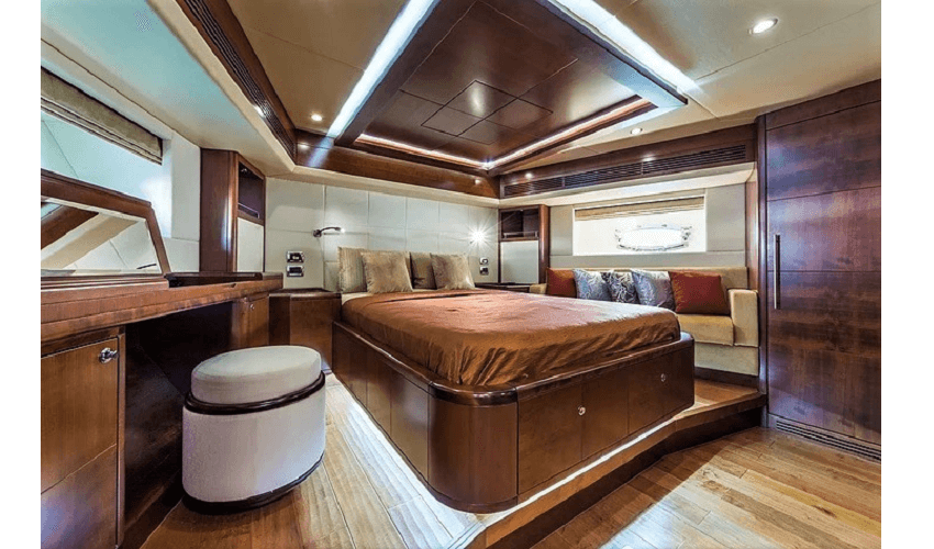 wazhir.com yacht rental dubai