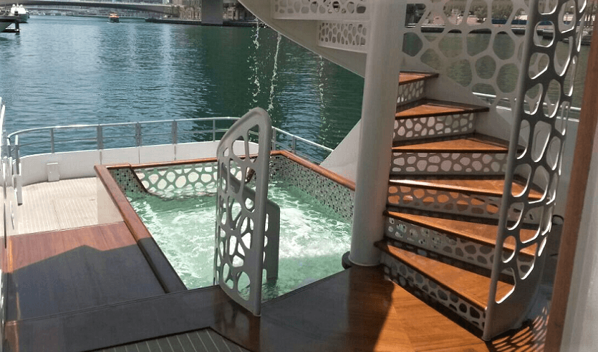 wazhir.com yacht rental dubai